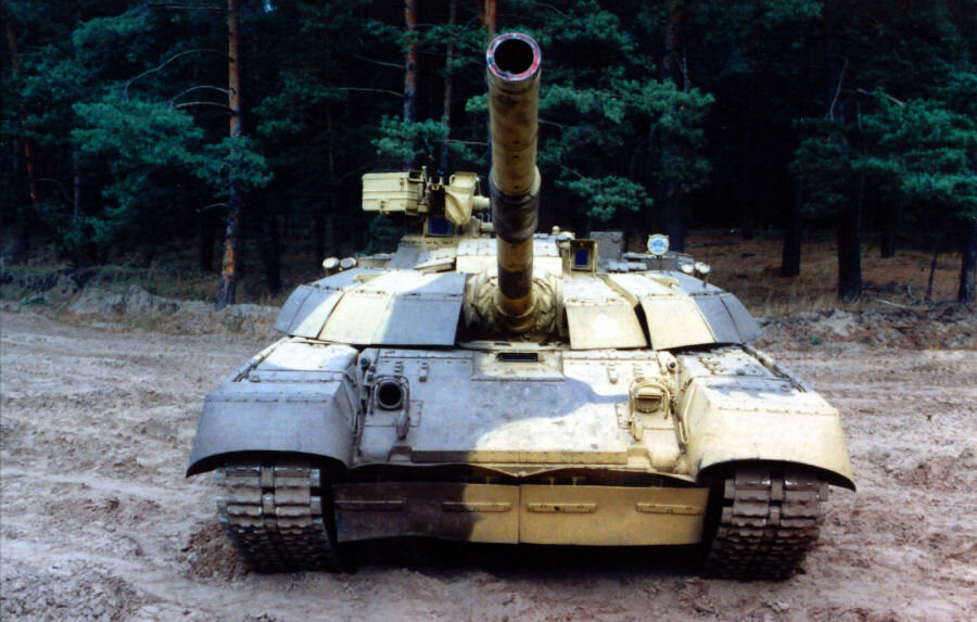 t72ag_02.jpg